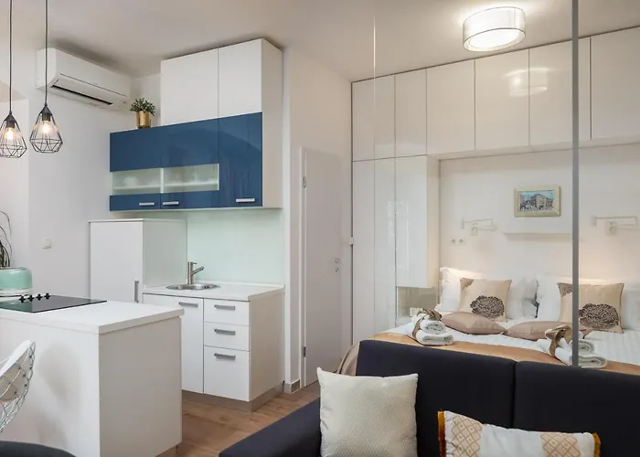 Apartment Jojo - Feel The City's Heartbeat