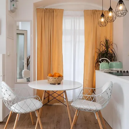 شقة Jojo - Feel The City's Heartbeat